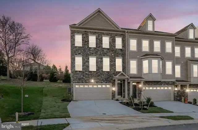 253 Grove View Dr, Hockessin