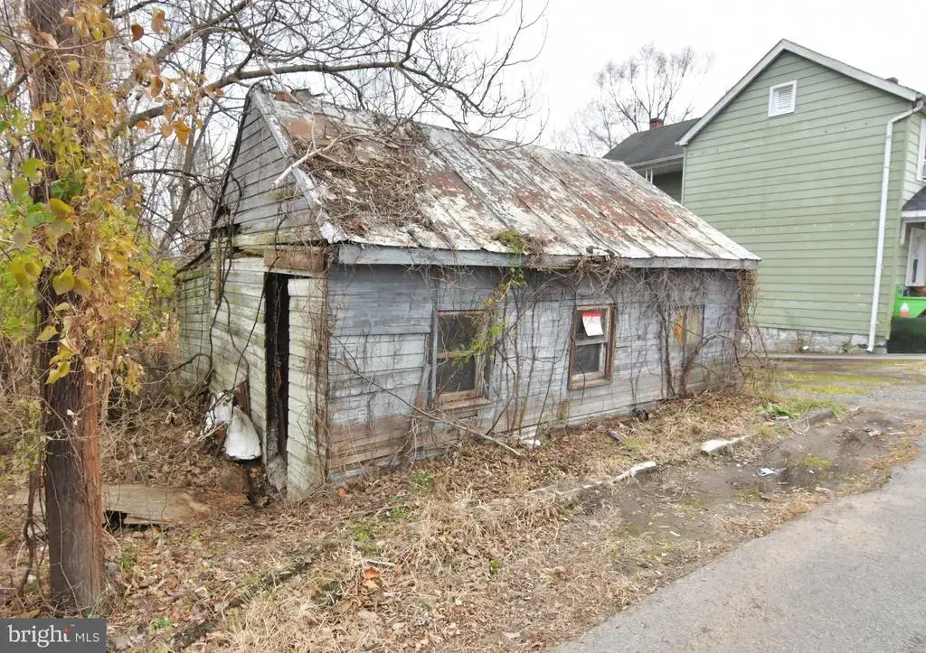 200 Seibert St, MARTINSBURG