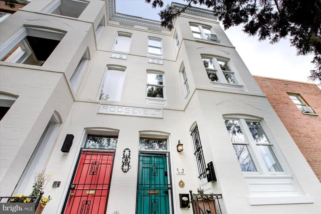 1118 F St Ne, WASHINGTON