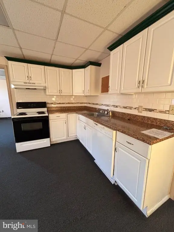 145 Main St #d, PENNSBURG