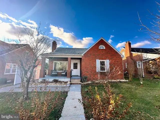 102 Frederick Ave, Frederick
