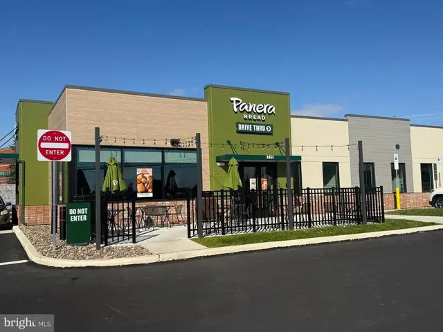 701 Poplar Church (panera) Rd, Camp Hill