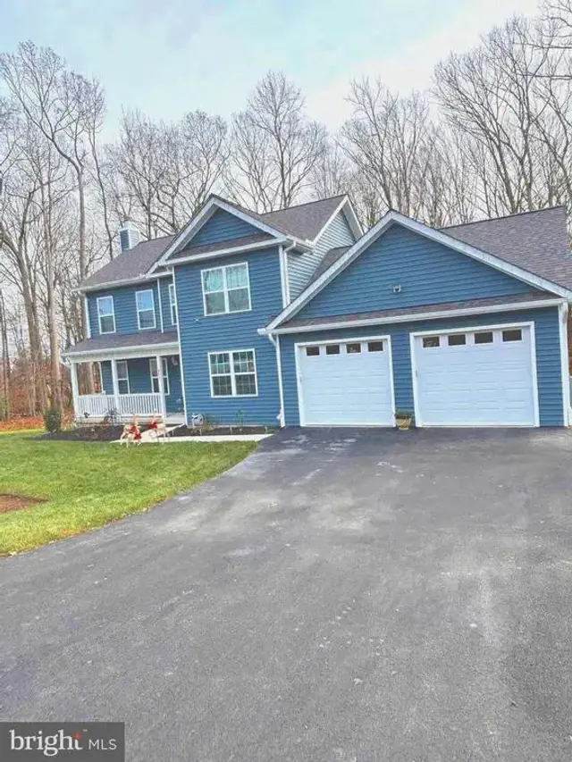 101 Anchor Ln, Lusby