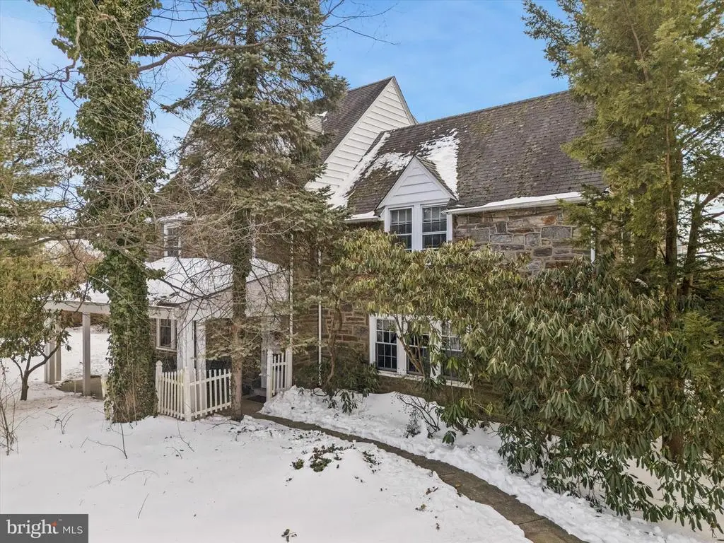 1039 Wellington Rd, JENKINTOWN