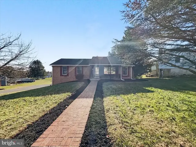 1629 Yorktowne Dr, York