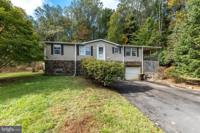 2419 Sanatoga Rd, Pottstown