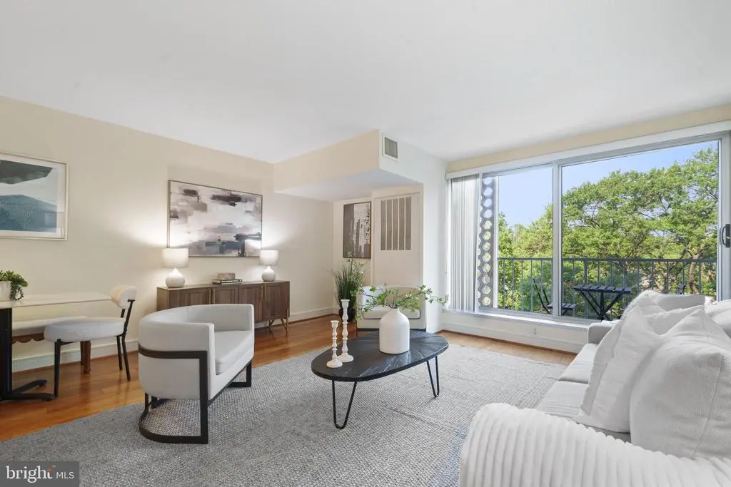 800 4th St Sw #s421, WASHINGTON