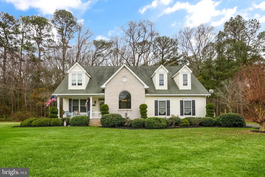 11530 Country Club Dr, Berlin