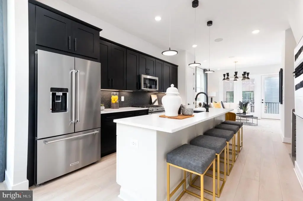 5947 Josiah Henson Pkwy, NORTH BETHESDA