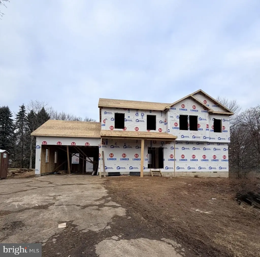 Photo of Listing #PABU2110580