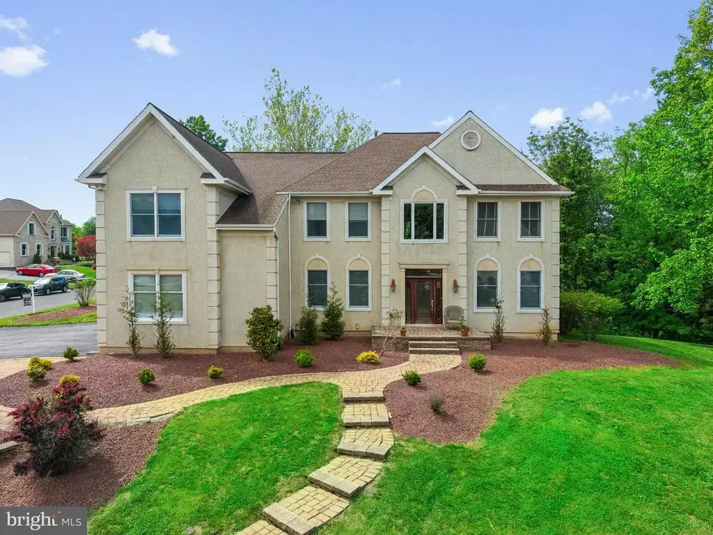 57 Cropwell Ln, HOLLAND