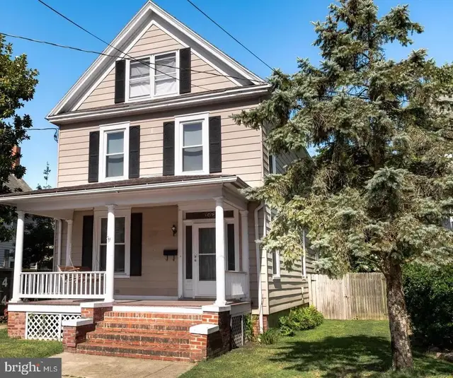 107 W End Ave, Cambridge