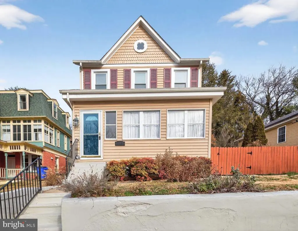 709 E Potomac St, Brunswick