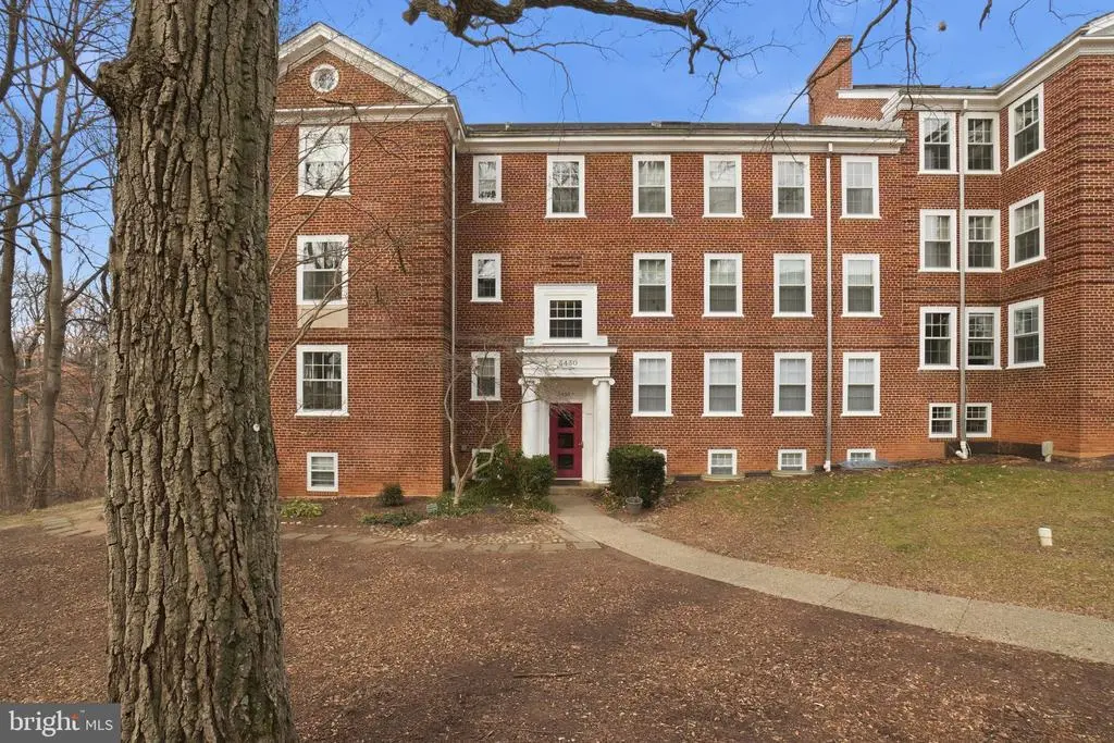 3430 39th St Nw #700, Washington