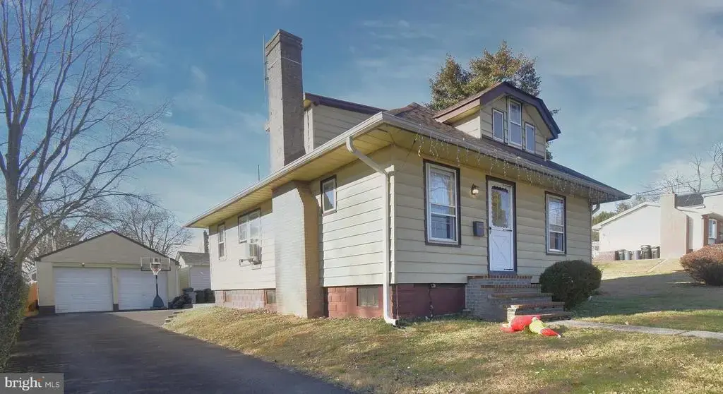 639 C Ave, FEASTERVILLE TREVOSE