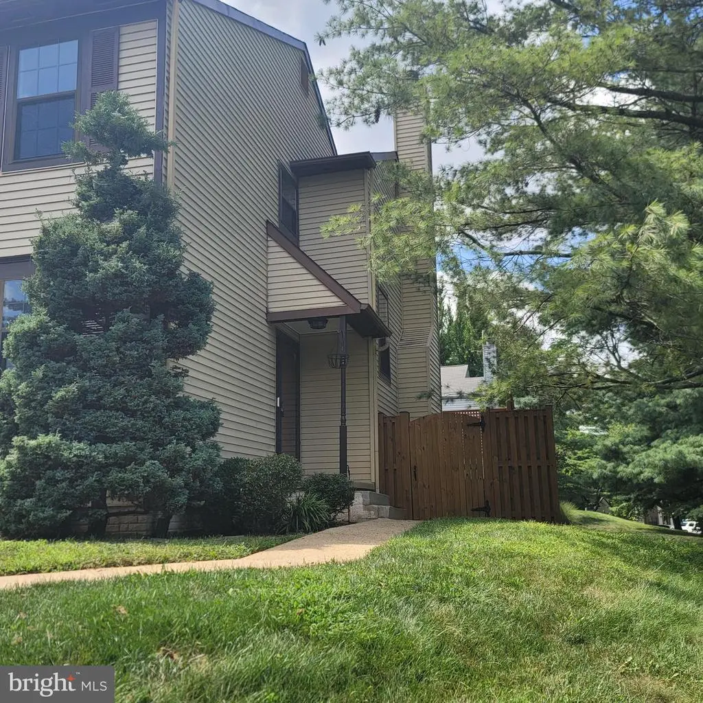 23 Jermyn Ct, STERLING