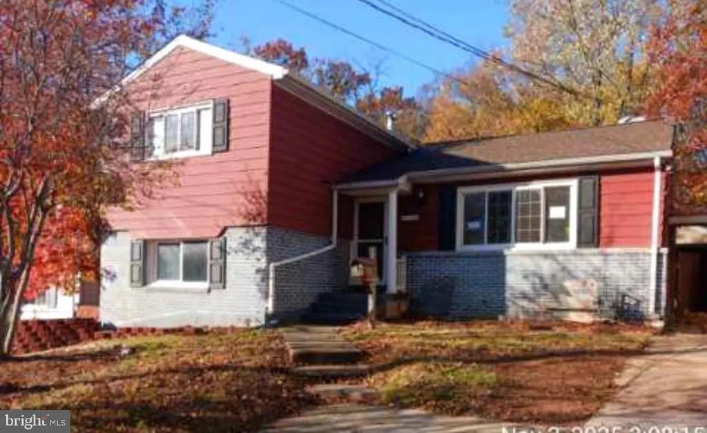 6008 Mustang Dr, RIVERDALE