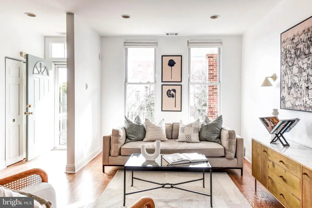 1111 Fairmont St Nw, Washington