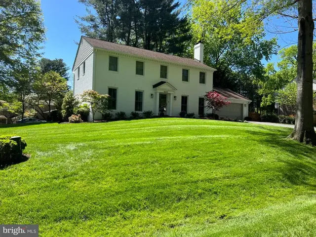 4600 Jasmine Dr, Rockville