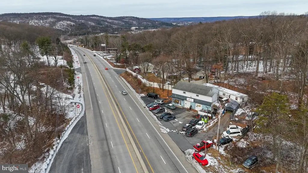 1791 Centre Tpke, ORWIGSBURG