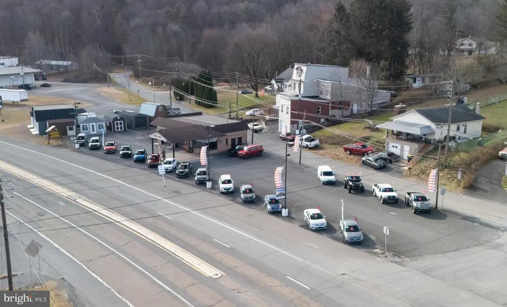 2891 Pottsville Minersville Highway, POTTSVILLE