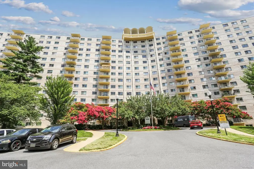 1121 University Blvd W #907-b, SILVER SPRING