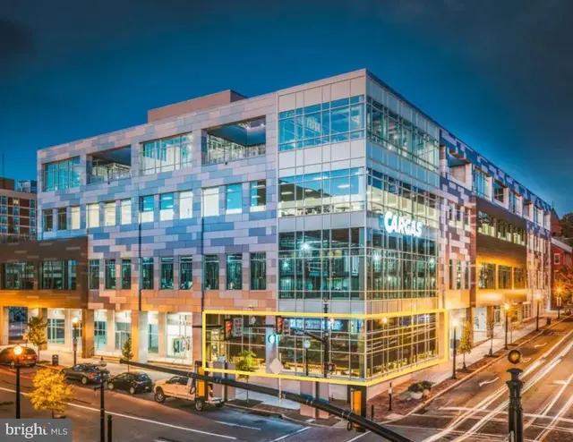101 N Queen St #101, Lancaster