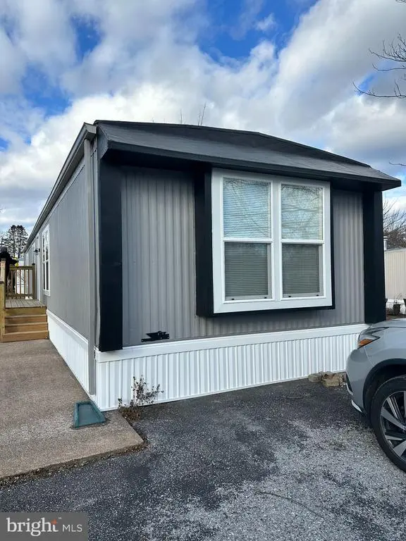 41 Redwood Lane, Carlisle