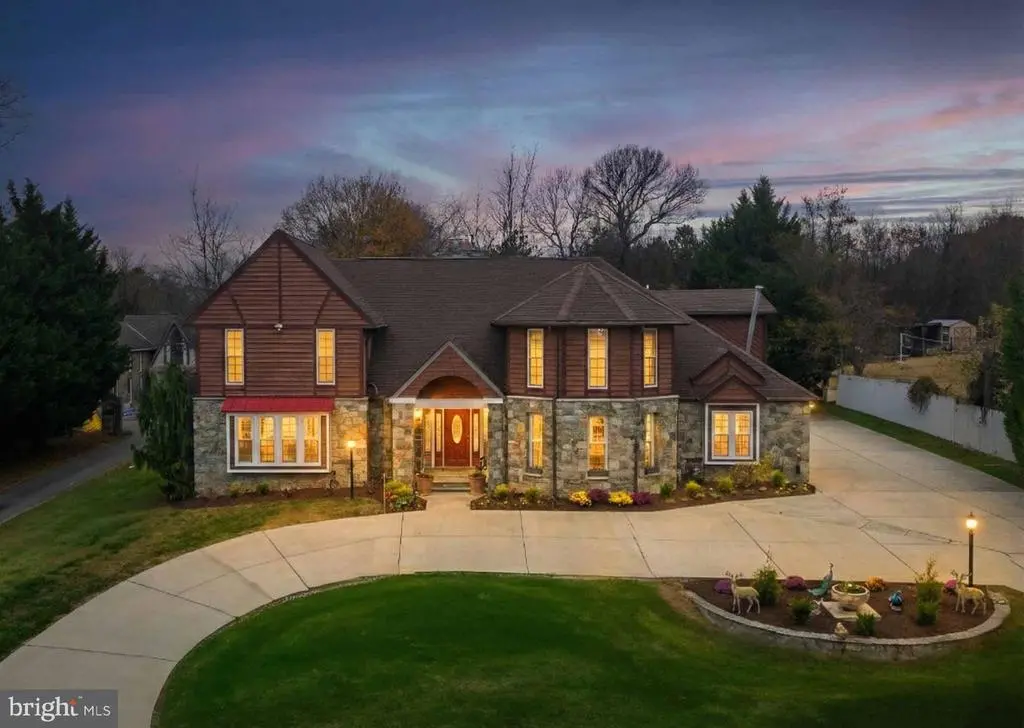 2704 Martello Dr, SILVER SPRING