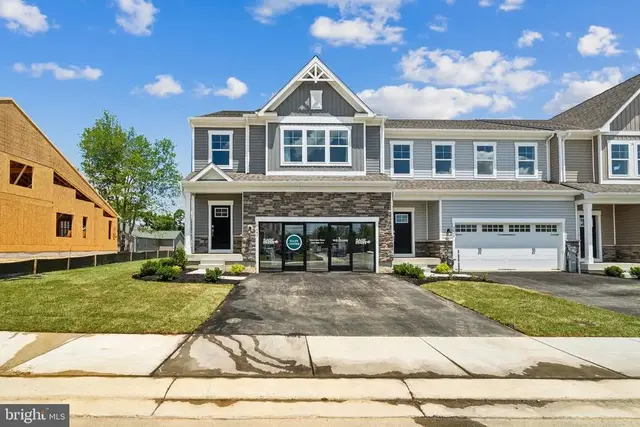 706 Aldora Dr #102 Harper, Aberdeen