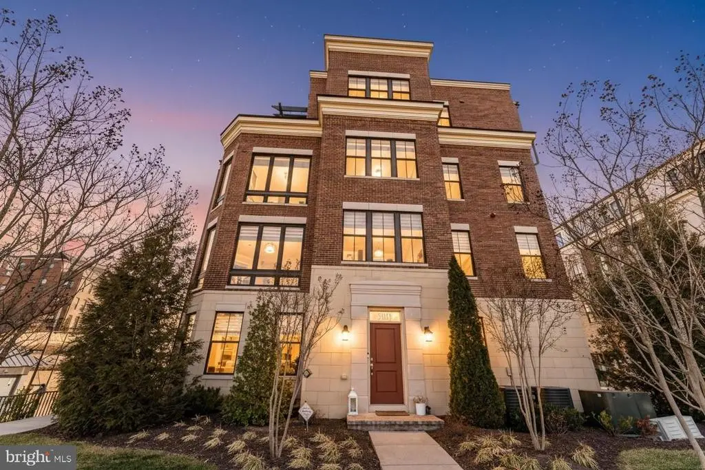 500 Riversail Ln #438, OXON HILL