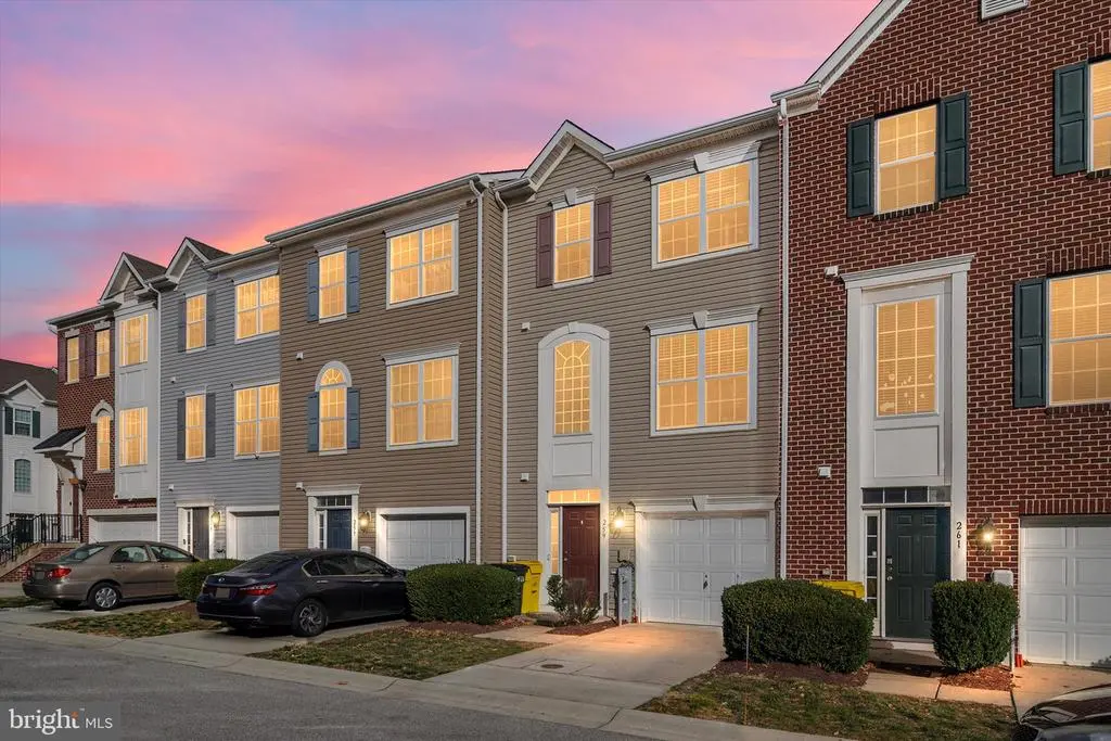 259 Truck Farm Dr, Glen Burnie