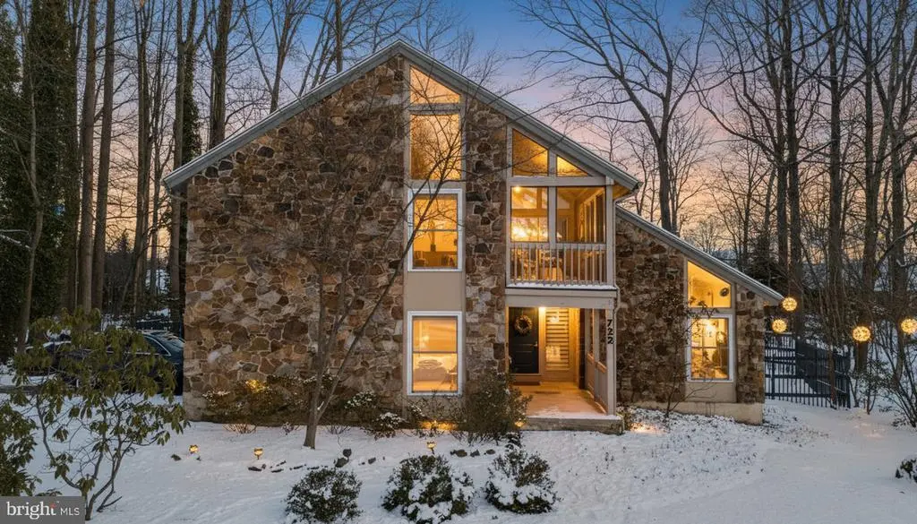 722 Foxdale Rd, Wilmington