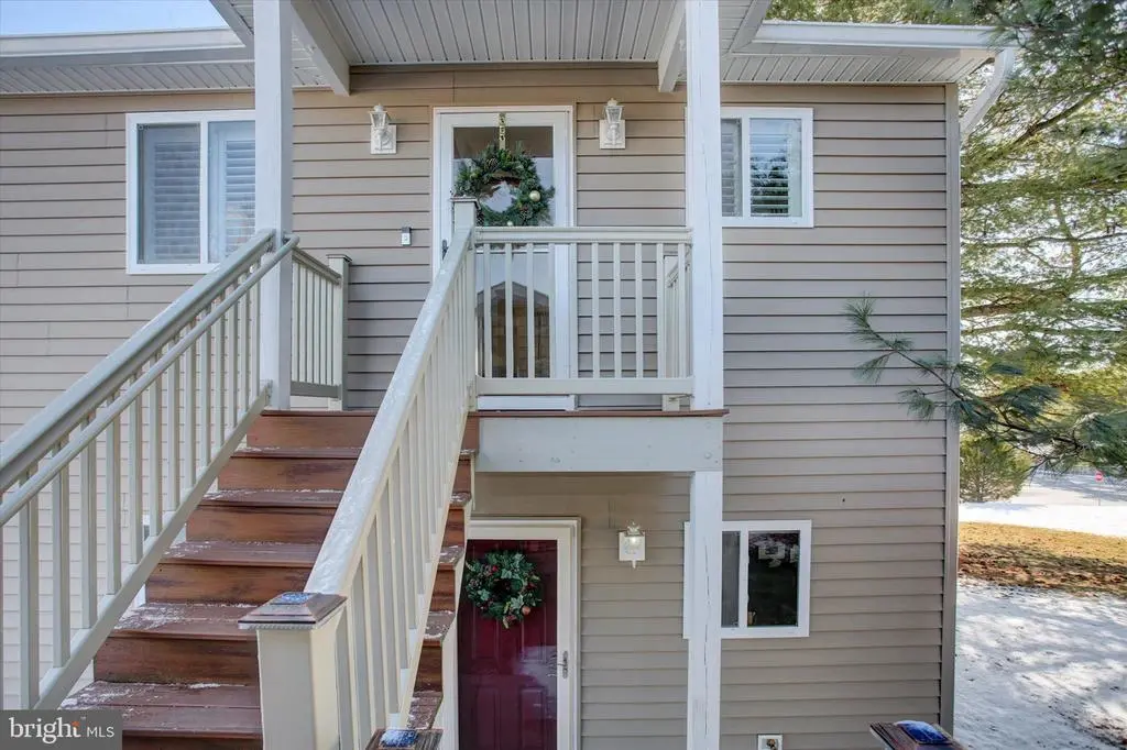 10207 White Pelican Way #106d, New Market