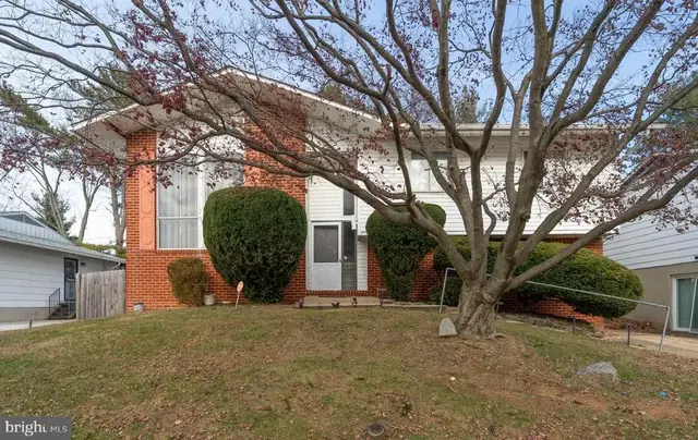 8334 Scotts Level, Pikesville