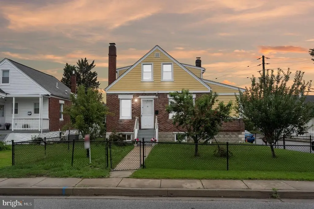 2208 Taylor Ave, Parkville