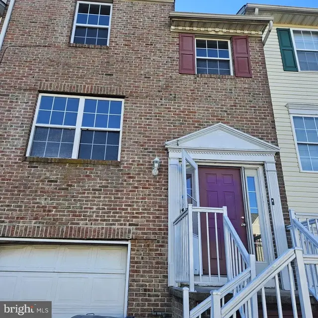 213 Bellwether Ct, Newark