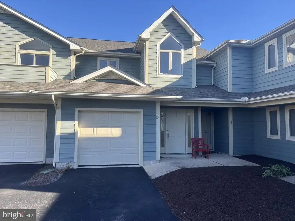 13 Robin Ct, lewes