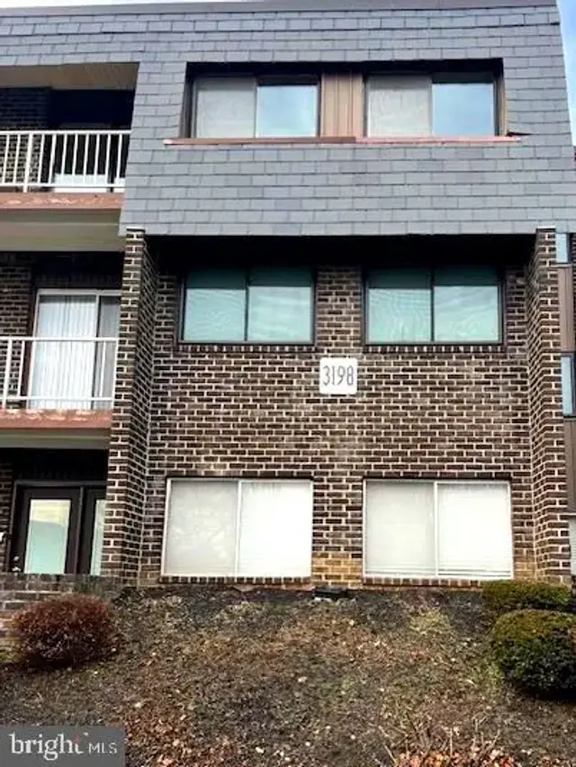 3198 Old Post Dr #3198-12, Pikesville
