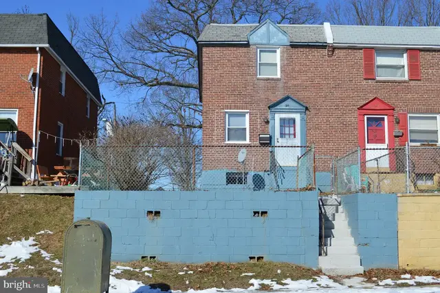 133 Madison Dr, Newark