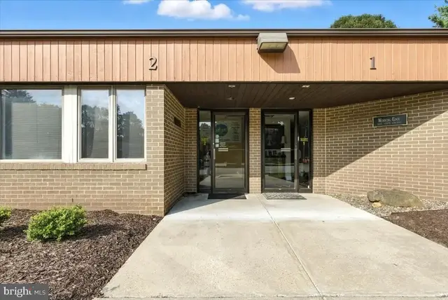 5405 Twin Knolls Rd Nw #2, Columbia