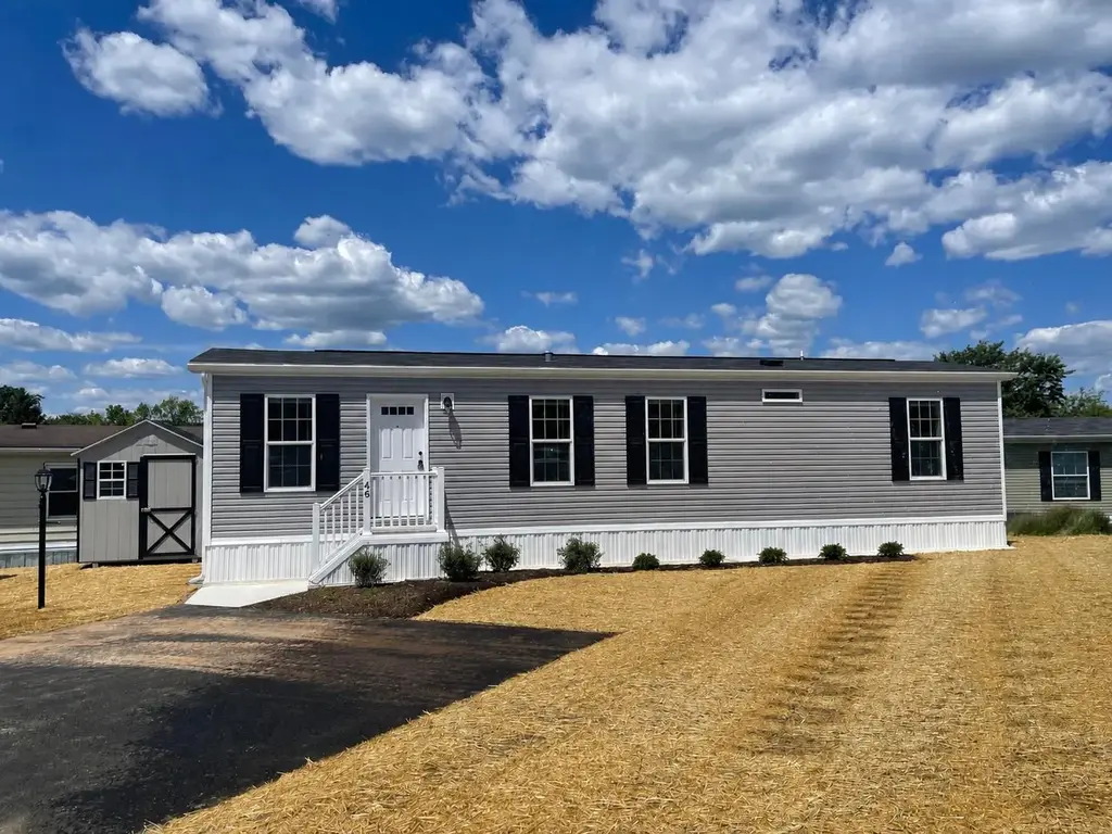 46 Center Ct, NORTH WALES