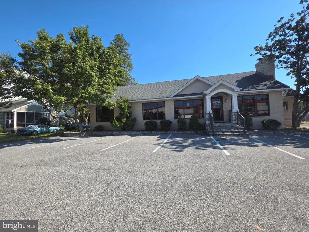 8185 Ritchie Hwy, Pasadena