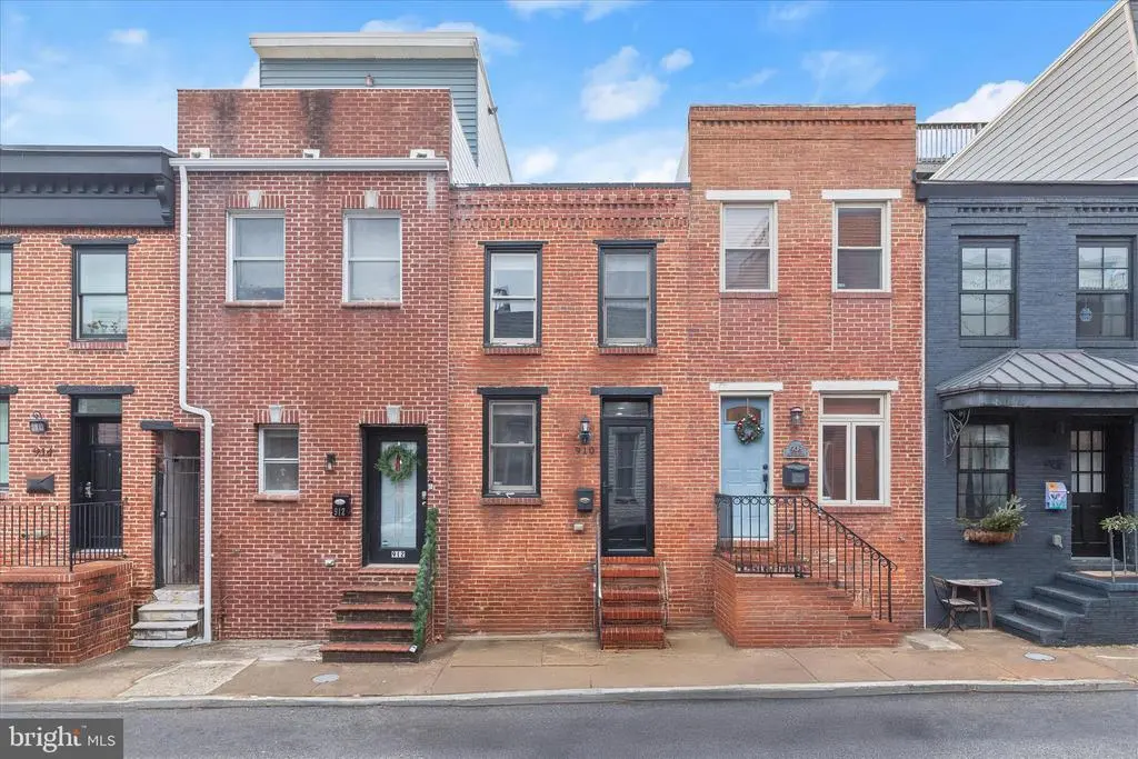 910 S Decker Ave, Baltimore