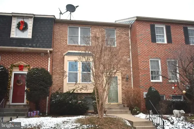 106 Smithfield Ct, Walkersville