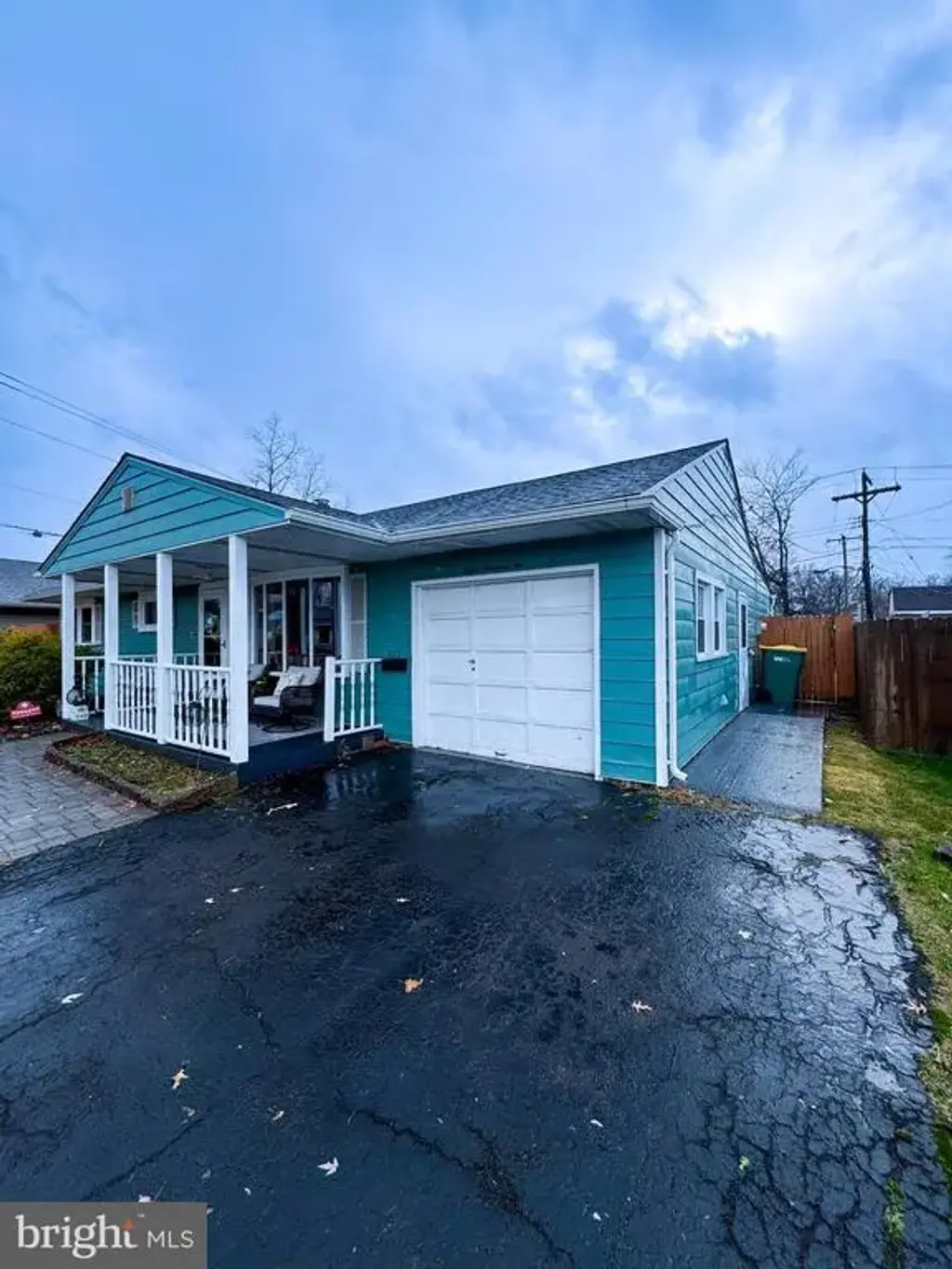 802 Dunbury Rd, FAIRLESS HILLS
