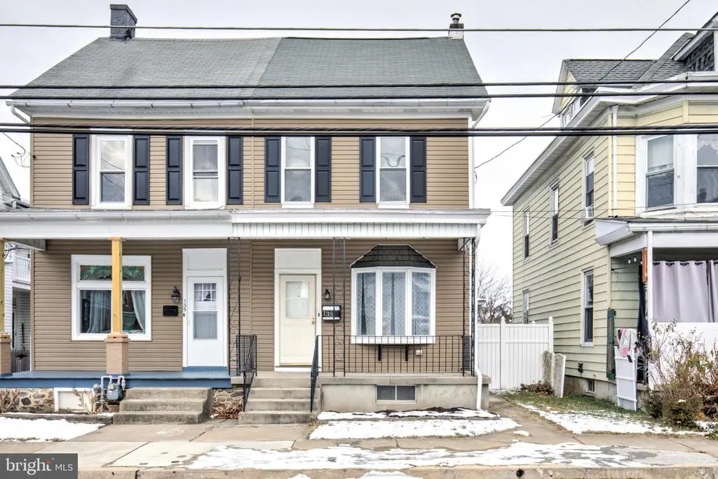 133 W Washington St, FLEETWOOD