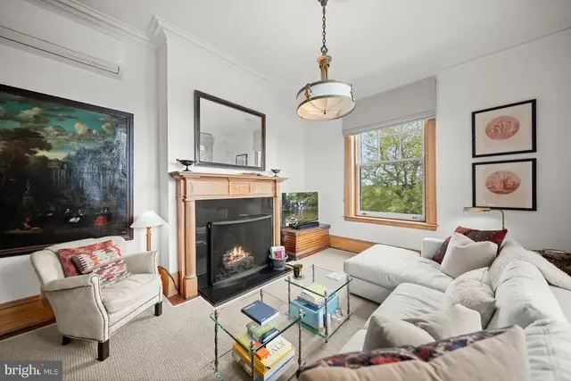2853 Ontario Rd Nw #421, Washington