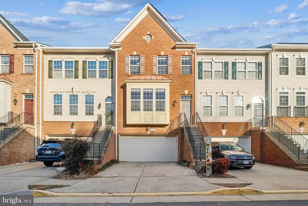 8555 Wyngate Manor Ct, ALEXANDRIA