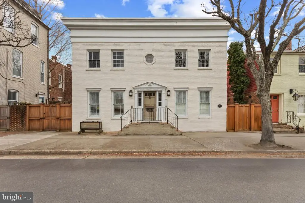 810 Queen St #4, ALEXANDRIA